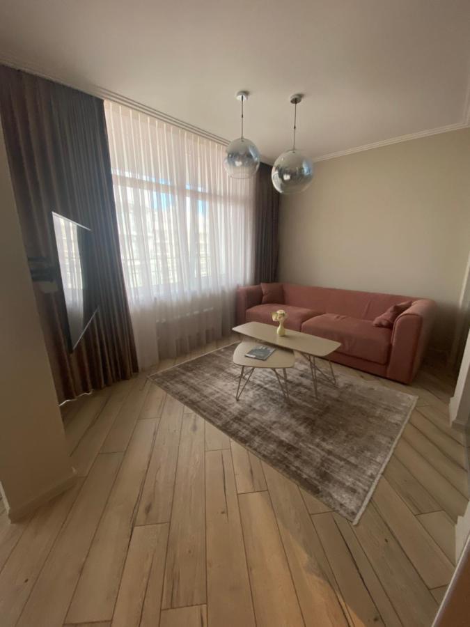 Wowell Apartments Odessa Ngoại thất bức ảnh