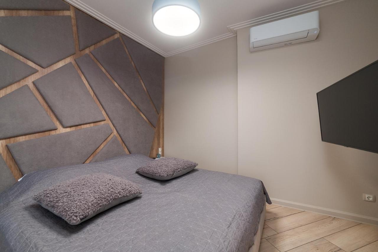 Wowell Apartments Odessa Ngoại thất bức ảnh