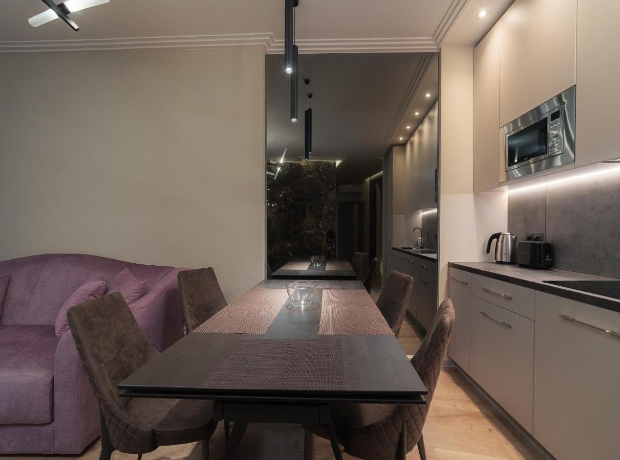 Wowell Apartments Odessa Ngoại thất bức ảnh
